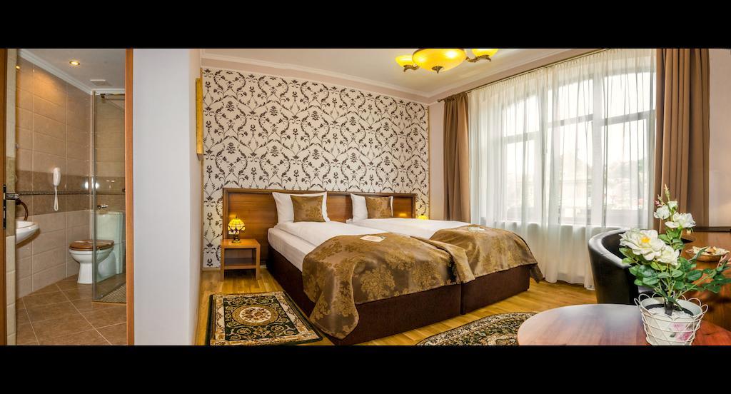 Hotel Boutique Bulevard Sighişoara Habitación foto